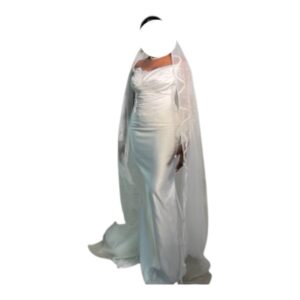 Robe de mariée Tissu, voile de 2 mètres, Taille XL, Très bon état