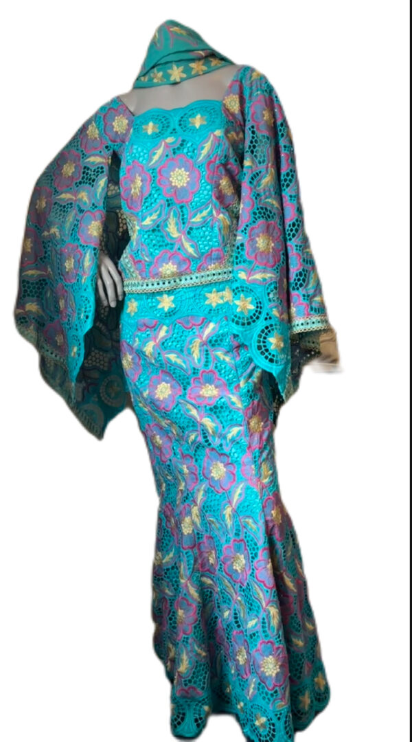 Jupe Complet, Brodé, Taille XL, Très bon état, foulard
