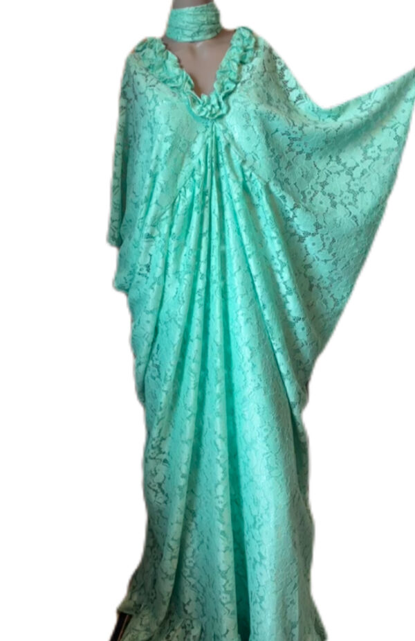 Grand boubou, dentelle, taille unique, neuf-jamais porté, foulard