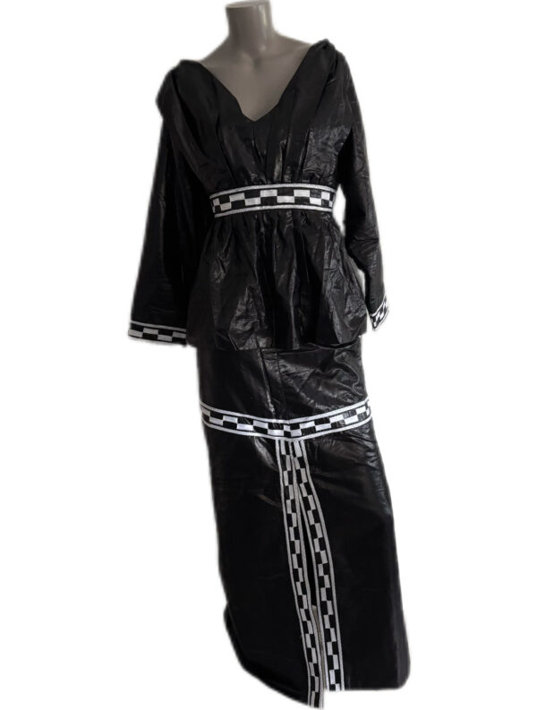 Jupe complet, Bazin noir, taille XL, Très bon état