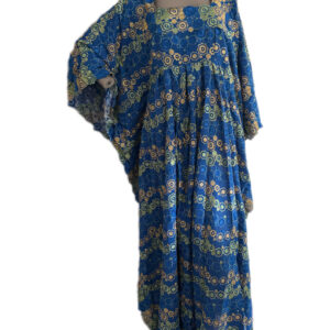 Robe Brodé, taille XXL, Très bon état, foulard