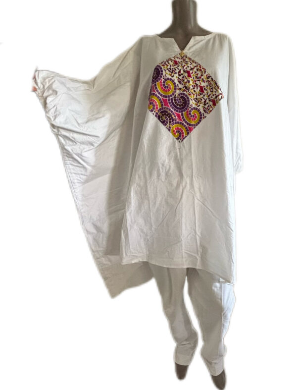 Ensemble deux pièces Femme, tissu blanc, taille XL/XXL, Très bon état