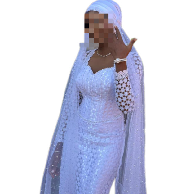 Robe de mariée Blanche, Brodé Guipur, Taille M, Très bon état