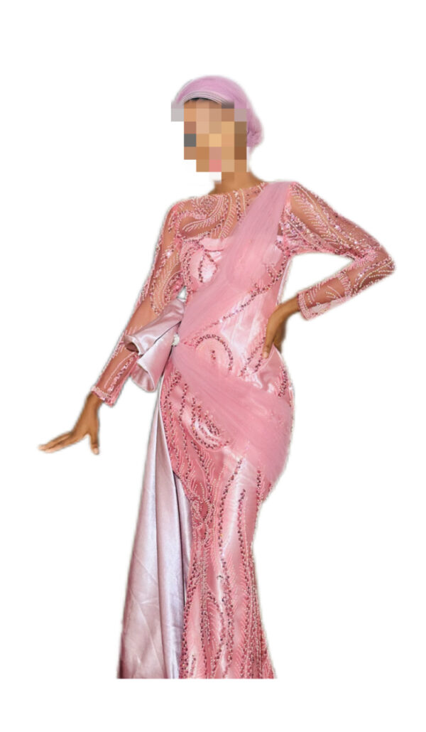 Robe Brodé/tissu, taille S, Très bon état, foulard