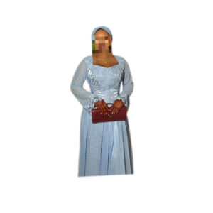Robe Brodé, Taille M, Quasi-neuf, foulard