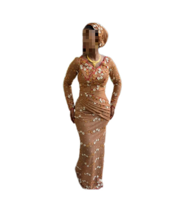 Robe Brodé HKG, Taille M, Quasi-neuf, Foulard