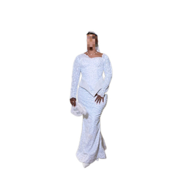 Robe de mariée Brodé, taille M/L, Quasi-neuf, foulard