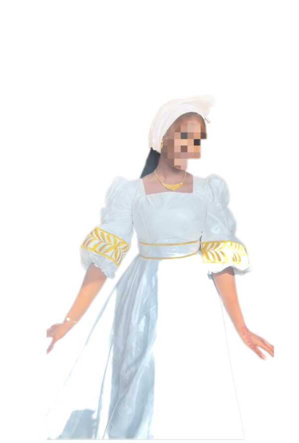 Robe Bazin Getzner Blanc, Taille M, Très bon état, foulard