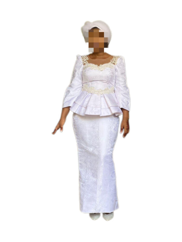 Jupe complet Brocard Blanc, Taille M/L, Très bon état