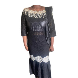 Robe brodé/bazin, taille XXL, Très bon état, foulard