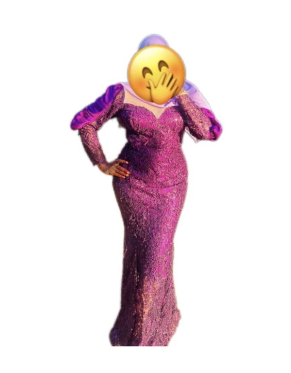 Robe brodé, taille L, Très bon état