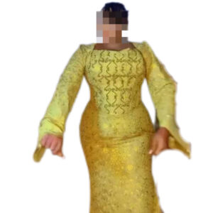 Robe Brodé Autriche, Taille L, Très bon état
