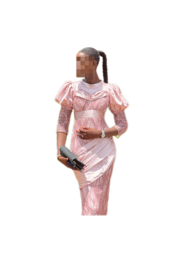 Robe Brodé/satin, Taille S, Très bon état