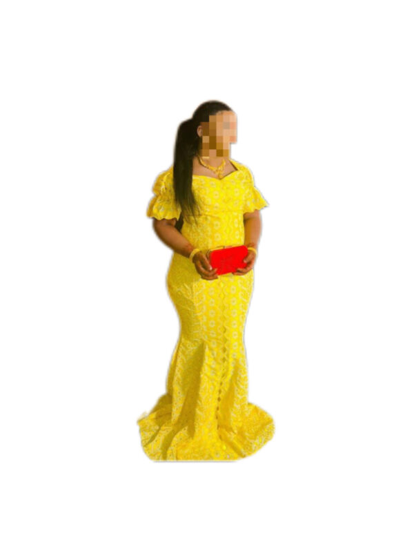 Robe brodé, taille XL, Très bon état