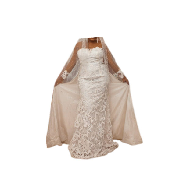 Robe de mariée Blanche, taille M, Très bon état, voile