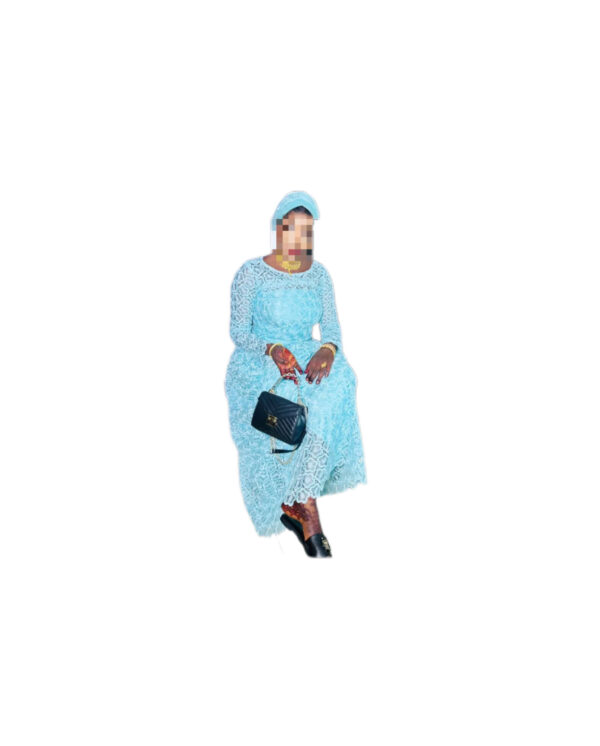 Robe brodé Guipure taille M, Quasi-neuf, foulard