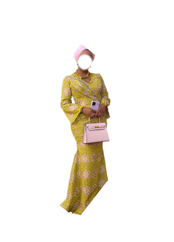 Robe brodé, Taille L, Quasi-neuf