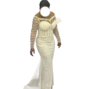 Robe de mariée Azeez, taille L, Quasi-neuf, voile