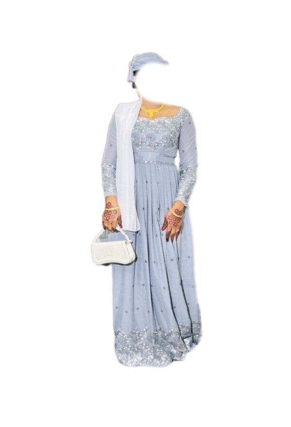 Robe brodé voile, taille M, Quasi-neuf, foulard