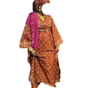 Robe brodé Autriche taille Unique, Quasi-neuf, foulard