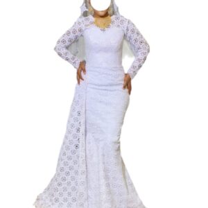 KG26112025, Robe brodé blanc SK Couture, Taille S/M, voile