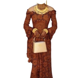 MK5122025, robe brodé, Taille S, Quasi-neuf , foulard