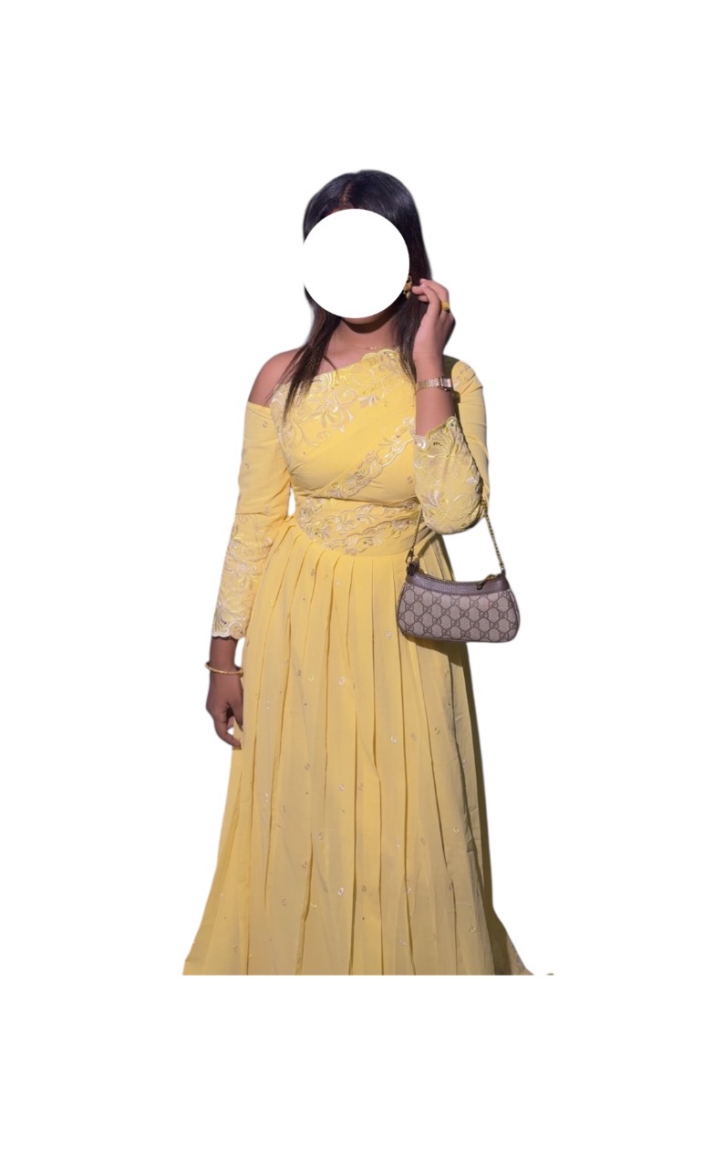 AC5122025, Robe brodé voile, Taille M, Quasi-neuf