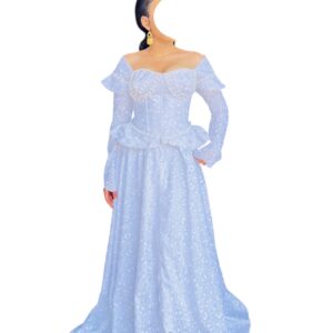 RS15122025, robe brodé blanc, taille M