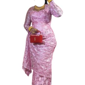 MC11012026, robe brodé, taille XL