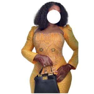 SS11012026, robe brodé, taille L