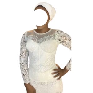 FH18022026, robe brodé blanc, taille M, turban
