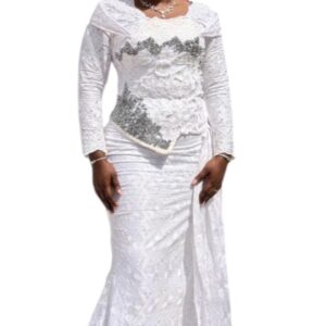 FS04022026, brodé blanc Autriche, taille M