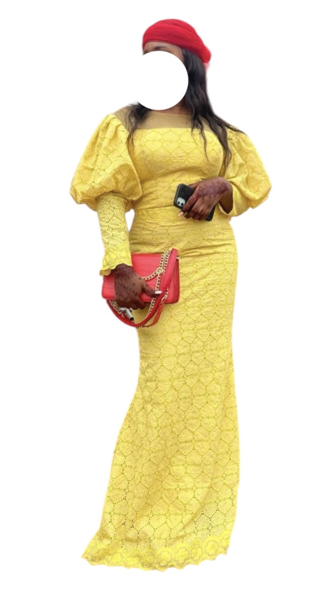 AG10022026, robe brodé, taille M