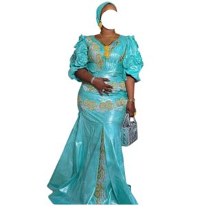 AT16122025, robe Bazin Bellange, taille L, foulard