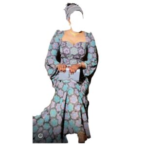 OU16012026, robe brodé, taille M