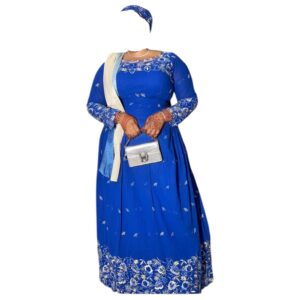 OU16012026, robe brodé voile, taille XXL