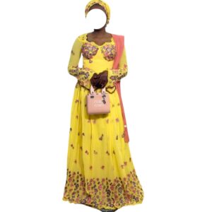 CD01052026, robe brodé, taille S, Seye Innovation couture, foulard