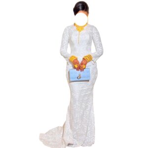 DD29042026, robe brodé