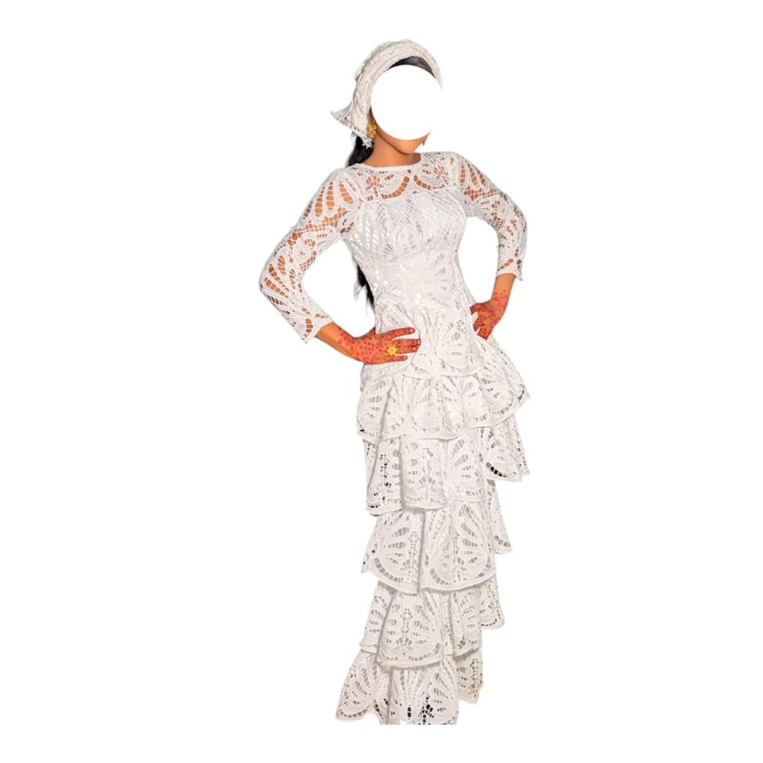 AT29072026, Robe Bordé, Taille L, Foulard