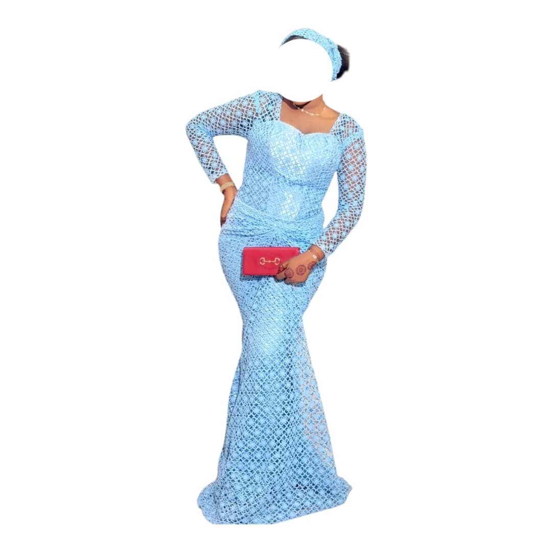 TO11082026, Robe Bordé, Taille XL, Foulard