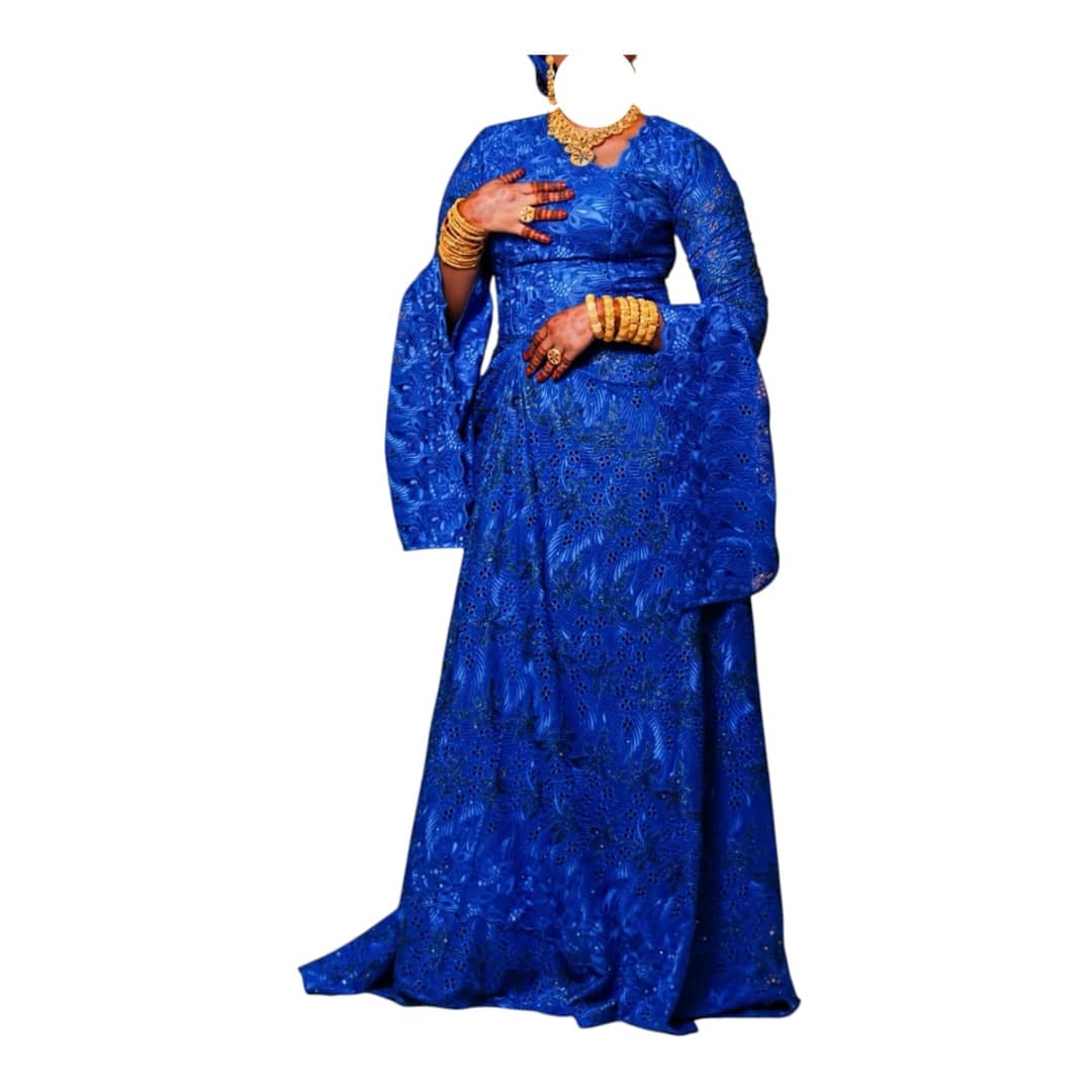 DN11082026, Robe Bordé, Taille XL, Turban