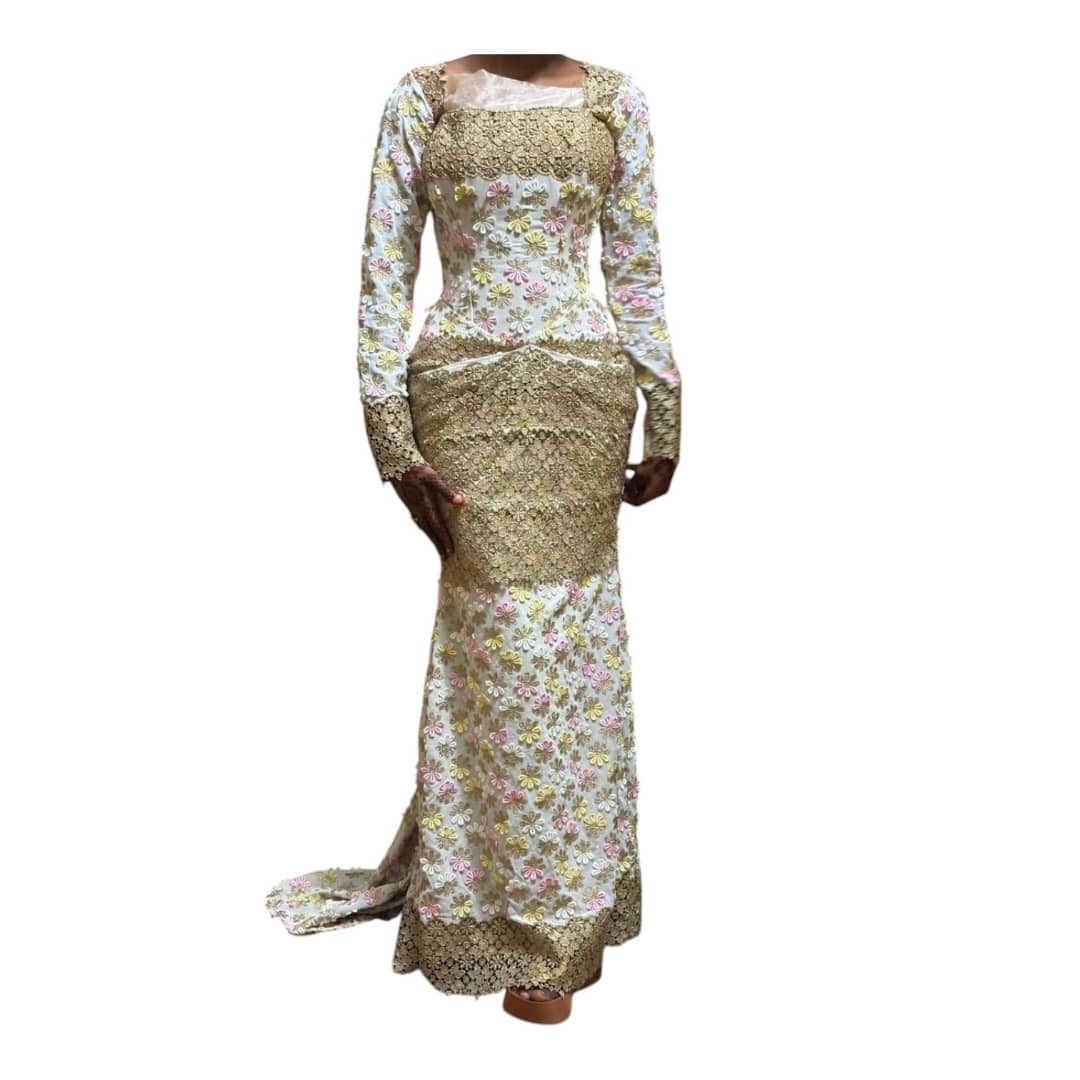 AU12092026, Robe Bordé, Taille L