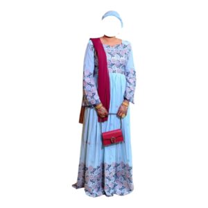 AS02102026, Robe Bordé, Taille XL, foulard